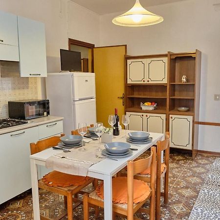 Peaceful Flat With Direct Beach Access Beahost Rosolina Mare Exterior photo