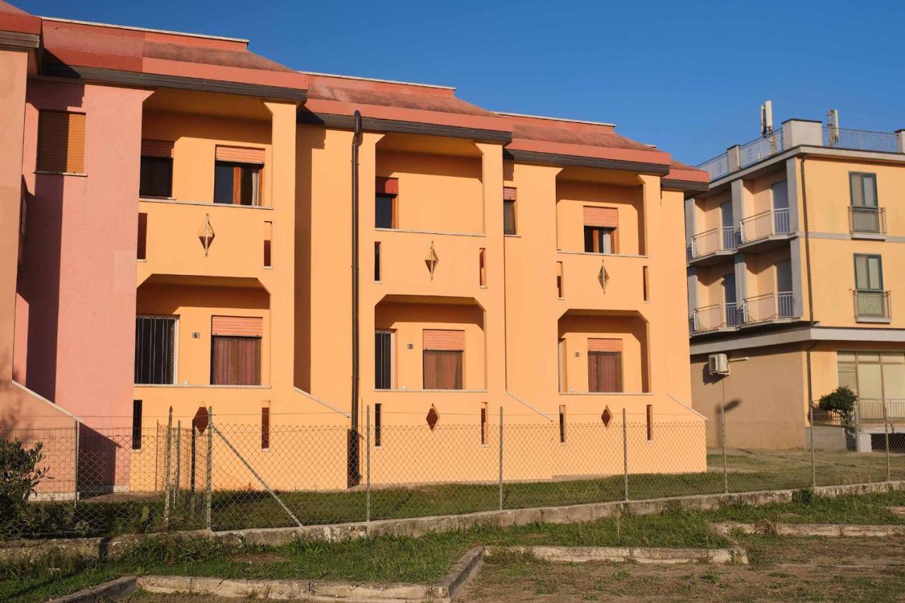 Peaceful Flat With Direct Beach Access Beahost Rosolina Mare Exterior photo